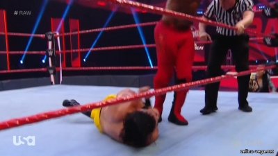 Click to view full size image
==============
zelinaraw20200323_Still832.jpg zelinaraw20200323_Still832.jpg