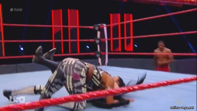 Click to view full size image
==============
zelinaraw20200406_Still906.jpg zelinaraw20200406_Still906.jpg