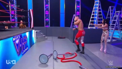 Click to view full size image
==============
zellinaraw20200427_Still306.jpg zellinaraw20200427_Still306.jpg