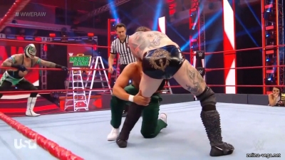 Click to view full size image
==============
zellinaraw20200427_Still458.jpg zellinaraw20200427_Still458.jpg