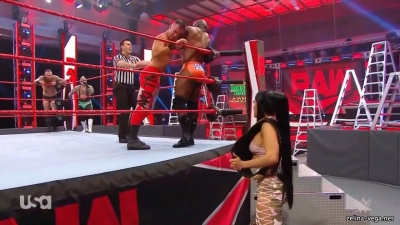 Click to view full size image
==============
zellinaraw20200427_Still511.jpg zellinaraw20200427_Still511.jpg