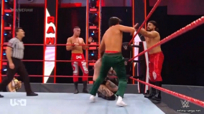 Click to view full size image
==============
zellinaraw20200427_Still675.jpg zellinaraw20200427_Still675.jpg