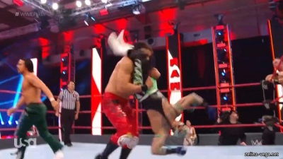 Click to view full size image
==============
zellinaraw20200427_Still756.jpg zellinaraw20200427_Still756.jpg