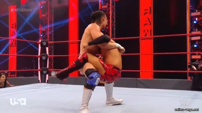 Click to view full size image
==============
zelinaraw20200511_Still237.jpg zelinaraw20200511_Still237.jpg