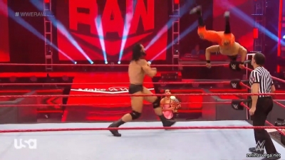 Click to view full size image
==============
zelinaraw20200511_Still446.jpg zelinaraw20200511_Still446.jpg