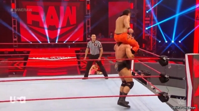 Click to view full size image
==============
zelinaraw20200511_Still830.jpg zelinaraw20200511_Still830.jpg