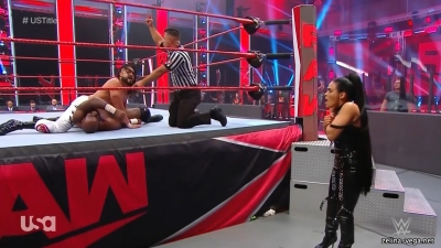 Click to view full size image
==============
zelinaraw20200625_Still351.jpg zelinaraw20200625_Still351.jpg