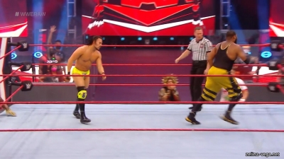 Click to view full size image
==============
zelinaraw20200803_Still235.jpg zelinaraw20200803_Still235.jpg