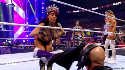 Click to view full size image
==============
thearaw20211108_00_03_49_00_Still238.jpg thearaw20211108_00_03_49_00_Still238.jpg