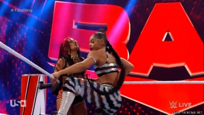 Click to view full size image
==============
thearaw20211108_00_13_43_15_Still918.jpg thearaw20211108_00_13_43_15_Still918.jpg