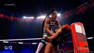 Click to view full size image
==============
thearaw20211108_00_13_45_00_Still921.jpg thearaw20211108_00_13_45_00_Still921.jpg