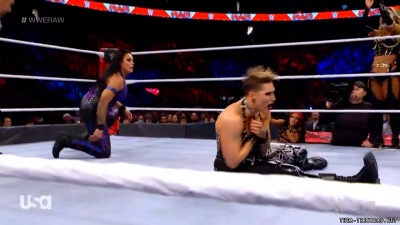 Click to view full size image
==============
thearaw20211129_00_05_22_00_Still289.jpg thearaw20211129_00_05_22_00_Still289.jpg