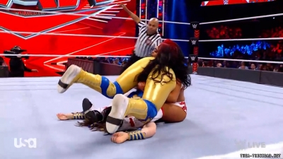 Click to view full size image
==============
thearaw20211206_00_04_25_00_Still387.jpg thearaw20211206_00_04_25_00_Still387.jpg