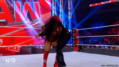 Click to view full size image
==============
thearaw20211220_00_03_51_15_Still398.jpg thearaw20211220_00_03_51_15_Still398.jpg