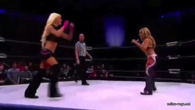 TheavsAngelinaLove_Still080.jpg