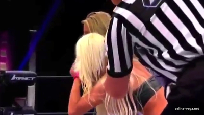 TheavsAngelinaLove_Still161.jpg